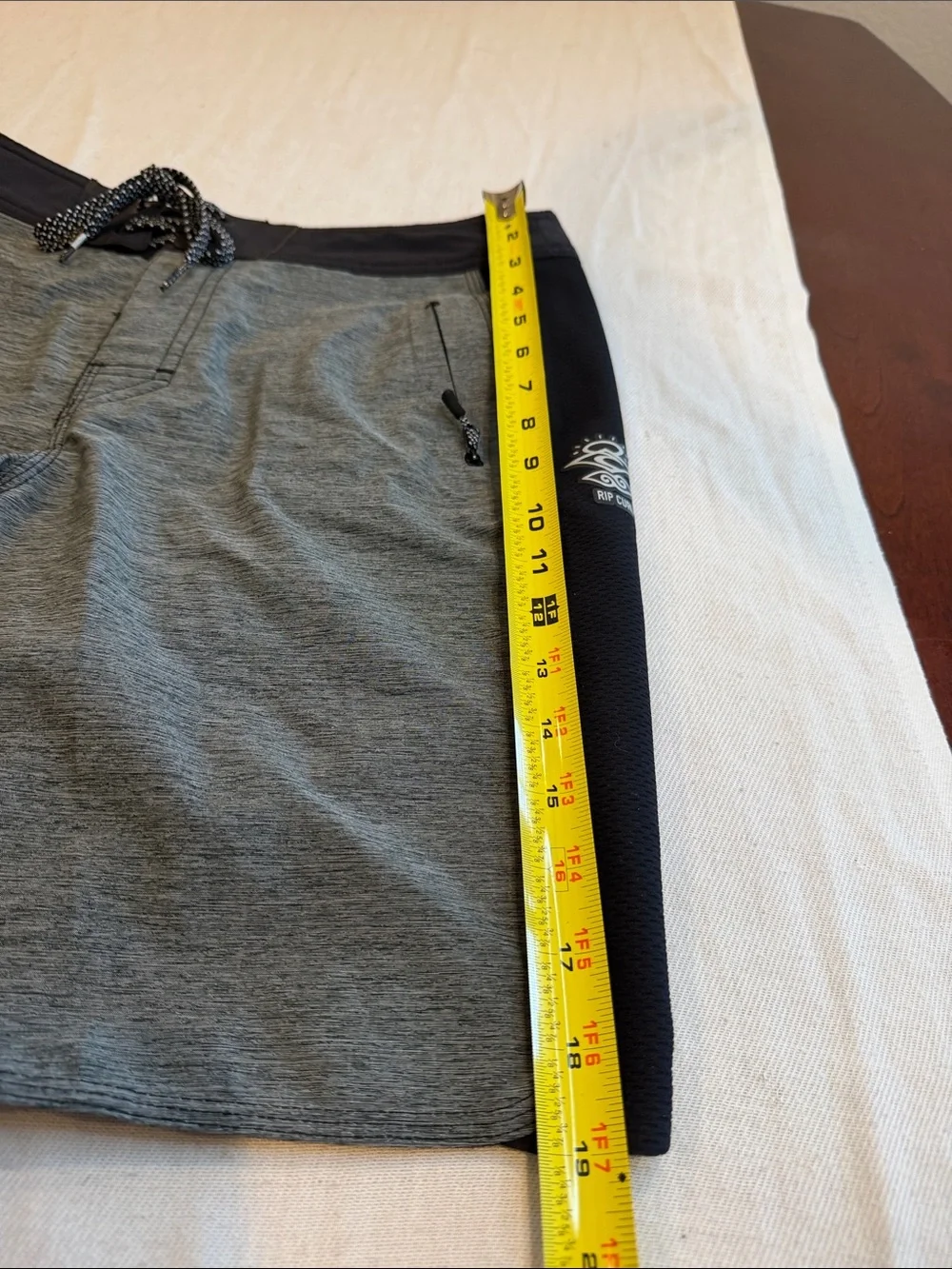 1708100 Rip Curl - Mirage Cordura Board Shorts SZ 30 Black Gray